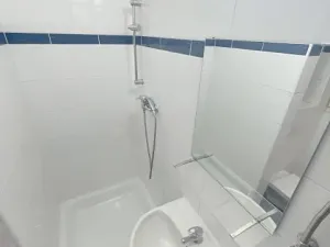 Pronájem bytu 1+kk, Praha - Libeň, Sokolovská, 29 m2