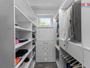 Prodej rodinného domu, Ledce, 216 m2