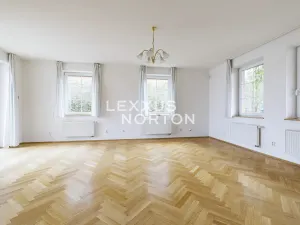 Pronájem vily, Praha - Lysolaje, Nad Helmrovkou, 255 m2