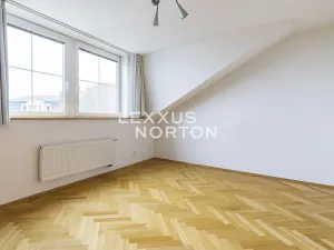 Pronájem vily, Praha - Lysolaje, Nad Helmrovkou, 255 m2