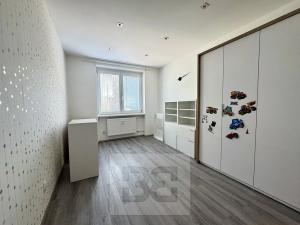 Pronájem bytu 3+kk, Brno, Renneská třída, 66 m2