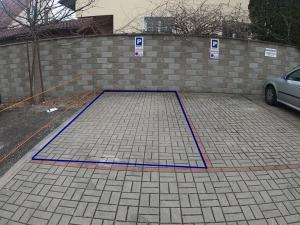Pronájem garážového stání, České Budějovice, Lidická tř., 13 m2