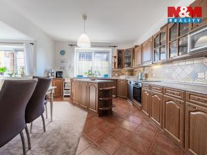 Prodej rodinného domu, Mochov, Ruská, 370 m2