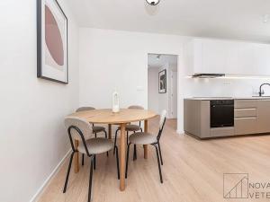 Prodej bytu 4+kk, Praha - Horní Měcholupy, Parmská, 80 m2