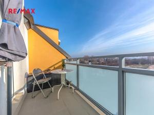 Pronájem bytu 1+kk, Praha - Písnice, Švihovská, 38 m2