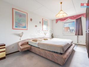 Prodej rodinného domu, Albrechtice nad Vltavou, 215 m2