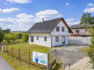 Prodej rodinného domu, Okrouhlice, 162 m2