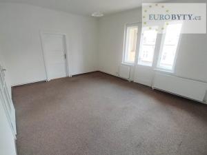 Pronájem bytu 3+1, Praha - Vinohrady, Chorvatská, 85 m2
