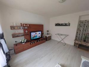 Pronájem bytu 1+1, Most, tř. Budovatelů, 39 m2