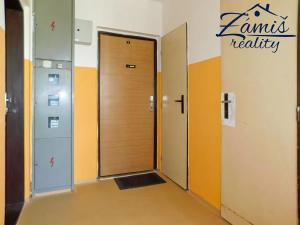 Pronájem bytu 2+kk, Kladno, Na růžovém poli, 45 m2