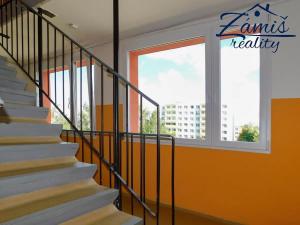 Pronájem bytu 2+kk, Kladno, Na růžovém poli, 45 m2