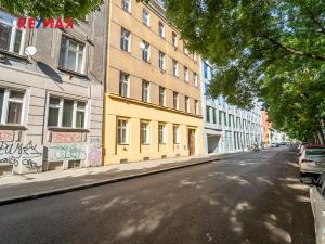 Prodej bytu 2+1, Praha - Karlín, Pernerova, 62 m2