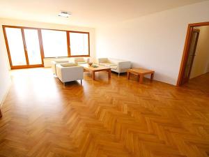Prodej bytu 4+kk, Praha - Vokovice, Tibetská, 179 m2
