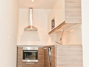 Pronájem bytu 1+kk, Praha - Horní Měcholupy, 40 m2