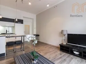 Pronájem bytu 2+kk, Praha - Nusle, Jaromírova, 44 m2