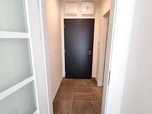 Pronájem bytu 1+kk, Praha - Třebonice, Thomasova, 30 m2