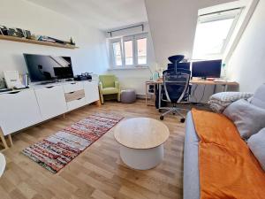 Pronájem bytu 2+kk, Praha - Strašnice, Žernovská, 45 m2