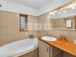 Pronájem rodinného domu, Pardubice, 85 m2