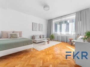 Prodej bytu 1+1, Praha - Dejvice, Koulova, 53 m2