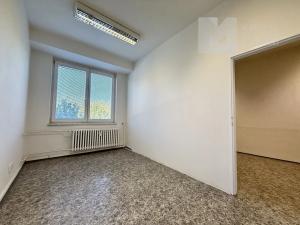 Pronájem kanceláře, Brno, Ukrajinská, 67 m2