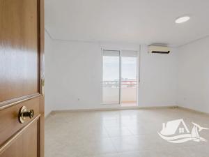 Prodej bytu 3+kk, Torrevieja, Španělsko, 75 m2