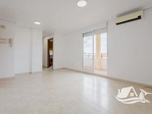 Prodej bytu 3+kk, Torrevieja, Španělsko, 75 m2