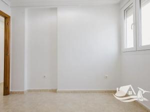 Prodej bytu 3+kk, Torrevieja, Španělsko, 75 m2