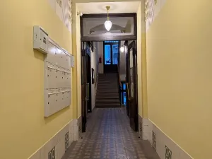 Prodej kanceláře, Praha - Holešovice, Pplk. Sochora, 98 m2