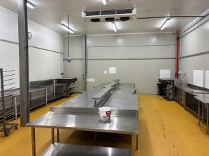 Pronájem skladu, Panenské Břežany, 4500 m2