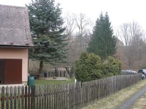 Dražba chaty, Lovečkovice, 139 m2
