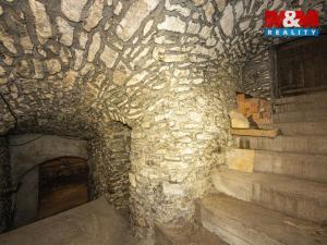 Prodej činžovního domu, Kutná Hora - Kutná Hora-Vnitřní Město, Václavské náměstí, 250 m2