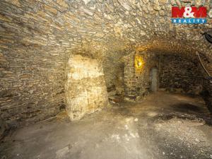 Prodej činžovního domu, Kutná Hora - Kutná Hora-Vnitřní Město, Václavské náměstí, 250 m2