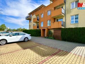 Pronájem bytu 2+kk, Praha - Dubeč, Winklerova, 43 m2