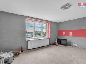 Prodej rodinného domu, Boseň, 180 m2