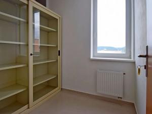 Pronájem kanceláře, Praha - Radotín, Vrážská, 80 m2