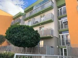 Pronájem bytu 2+kk, Praha, Meteorologická, 57 m2