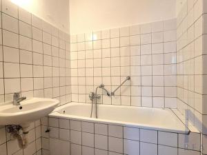 Prodej bytu 2+1, Praha - Dejvice, U dejvického rybníčku, 52 m2