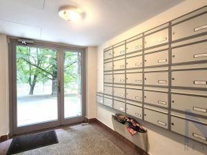Prodej bytu 2+1, Praha - Dejvice, U dejvického rybníčku, 52 m2