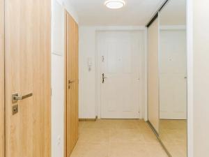 Pronájem bytu 3+1, Praha, Bubenečská, 153 m2