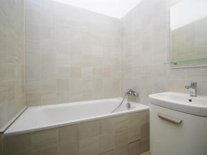 Pronájem bytu 2+kk, Praha - Vinohrady, Mánesova, 47 m2