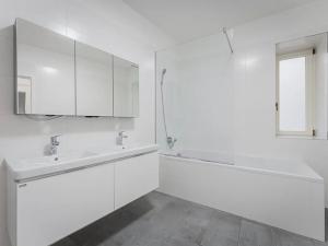 Pronájem bytu 2+kk, Praha - Nové Město, Růžová, 57 m2