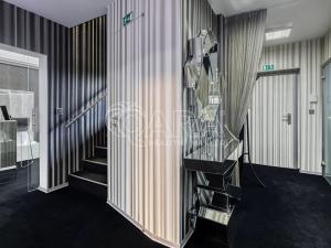 Prodej obchodního prostoru, Zeleneč, Jitrocelová, 150 m2