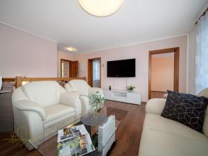 Prodej rodinného domu, Nová Paka - Vrchovina, 150 m2