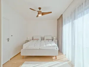 Pronájem bytu 2+kk, Praha - Karlín, 69 m2