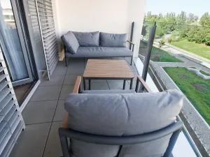 Pronájem bytu 2+kk, Praha - Karlín, 69 m2