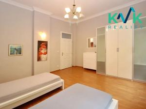 Prodej bytu 3+1, Karlovy Vary, Zahradní, 123 m2