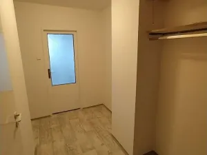 Pronájem bytu 2+kk, Praha - Chodov, Michnova, 45 m2