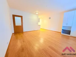 Pronájem bytu 2+kk, Praha - Lhotka, Štúrova, 59 m2