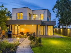 Prodej rodinného domu, Praha - Dolní Měcholupy, Na návsi, 392 m2