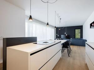Pronájem vily, Praha - Horní Měcholupy, U Golfu, 248 m2